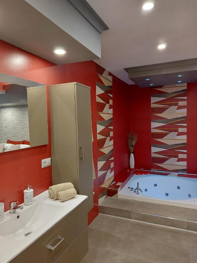 Sweet Home & Wellness Luxury Apartment Неттуно Екстер'єр фото