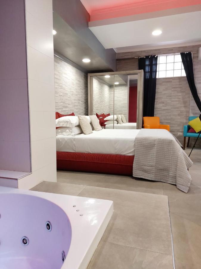 Sweet Home & Wellness Luxury Apartment Неттуно Екстер'єр фото