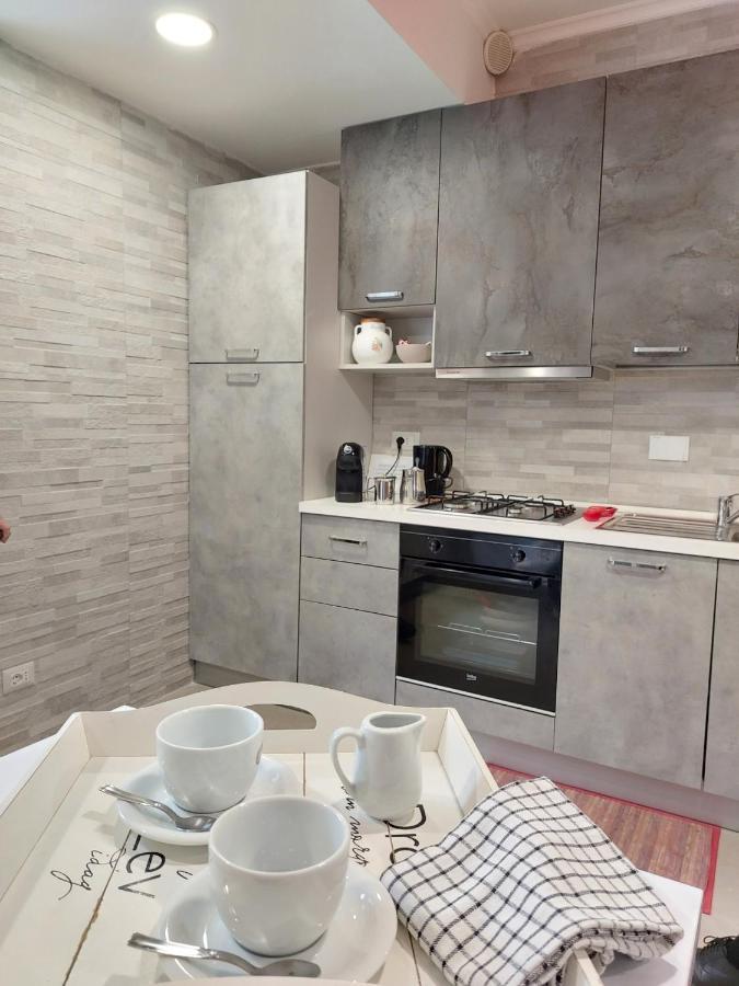 Sweet Home & Wellness Luxury Apartment Неттуно Екстер'єр фото