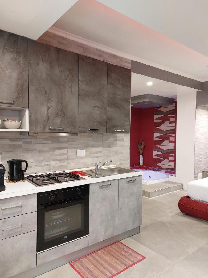 Sweet Home & Wellness Luxury Apartment Неттуно Екстер'єр фото