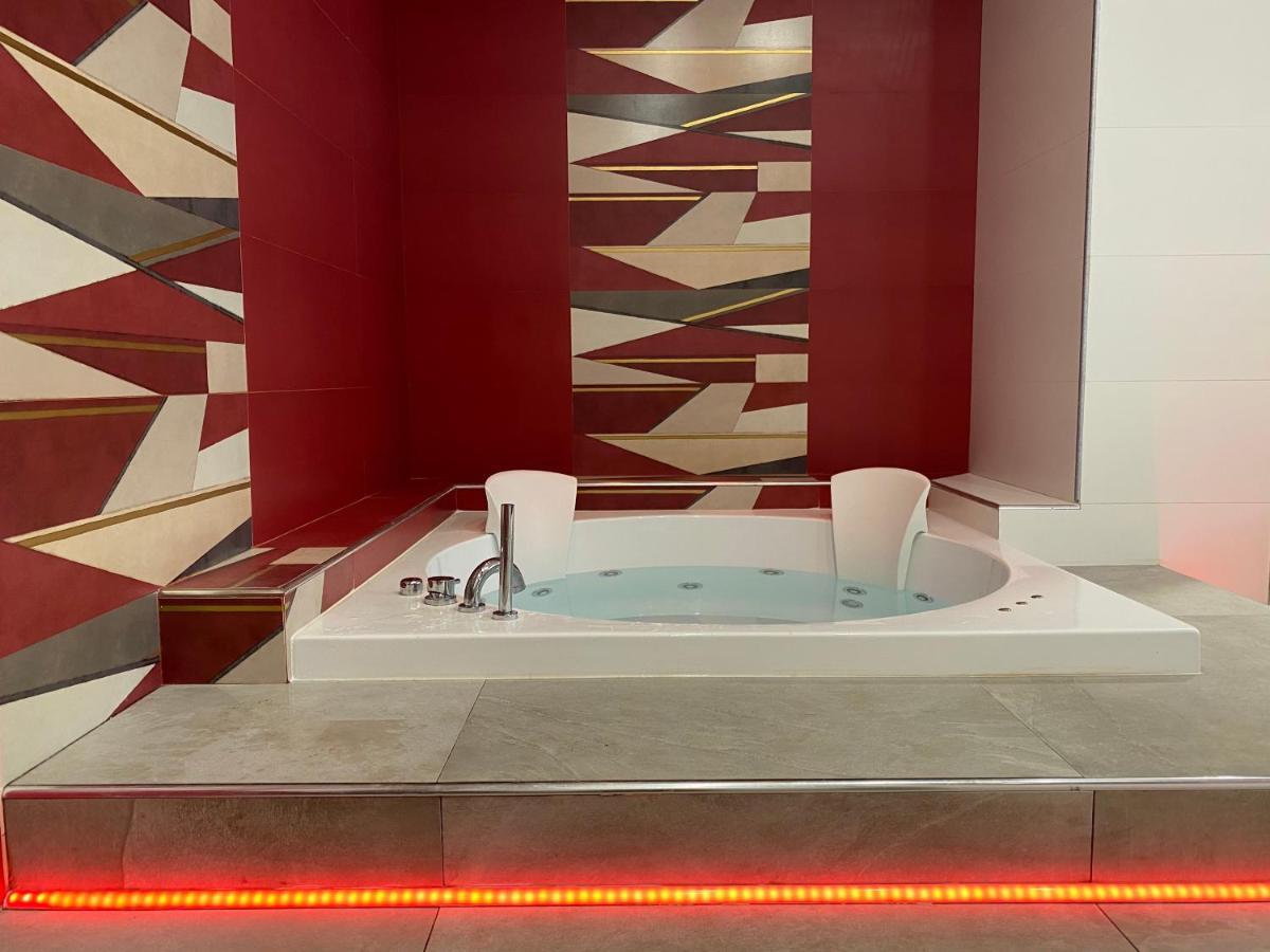 Sweet Home & Wellness Luxury Apartment Неттуно Екстер'єр фото